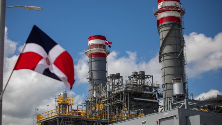 Presidente Abinader inaugura termoeléctrica Manzanillo Power Land que incorpora 414 MW al sistema eléctrico nacional