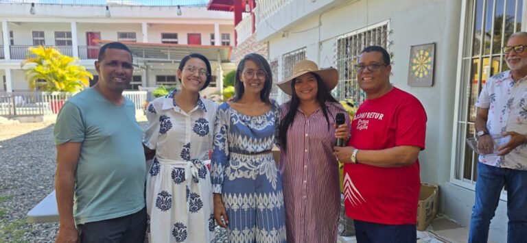Adompretur agasaja las madres de su membresía con divertido encuentro en Chalet Puerta Roja, en La Victoria
