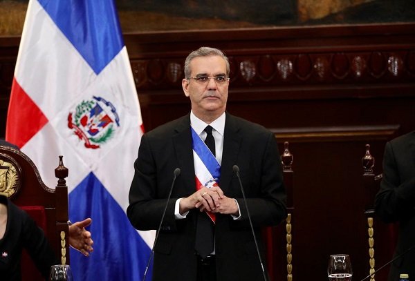 Gobierno anuncia restricciones del gasto ante alza del petróleo