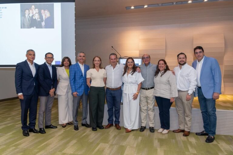 CEDIMAT y ASODOCU celebraron IV Curso de Oculoplastia