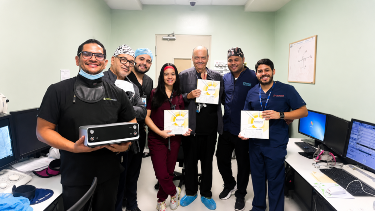 CEDIMAT realiza el primer procedimiento de litotricia intravascular coronaria con balón del país