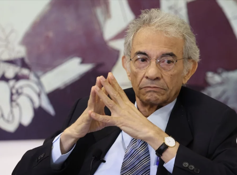 Clínicas estudian paralizar servicios a principales ARS