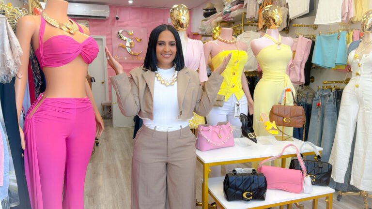 Katherine Peralta lleva sus raíces de Baní al mundo empresarial de la moda en Estados Unidos.