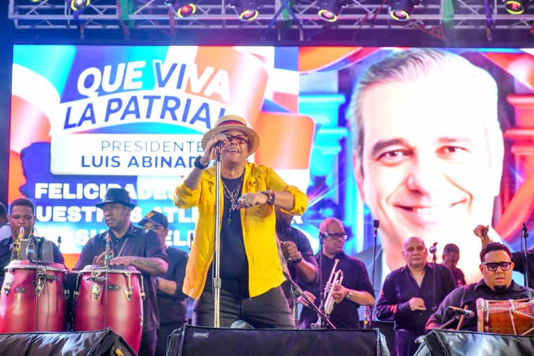 Que viva la patria, que vivan nuestros atletas, que viva la cultura